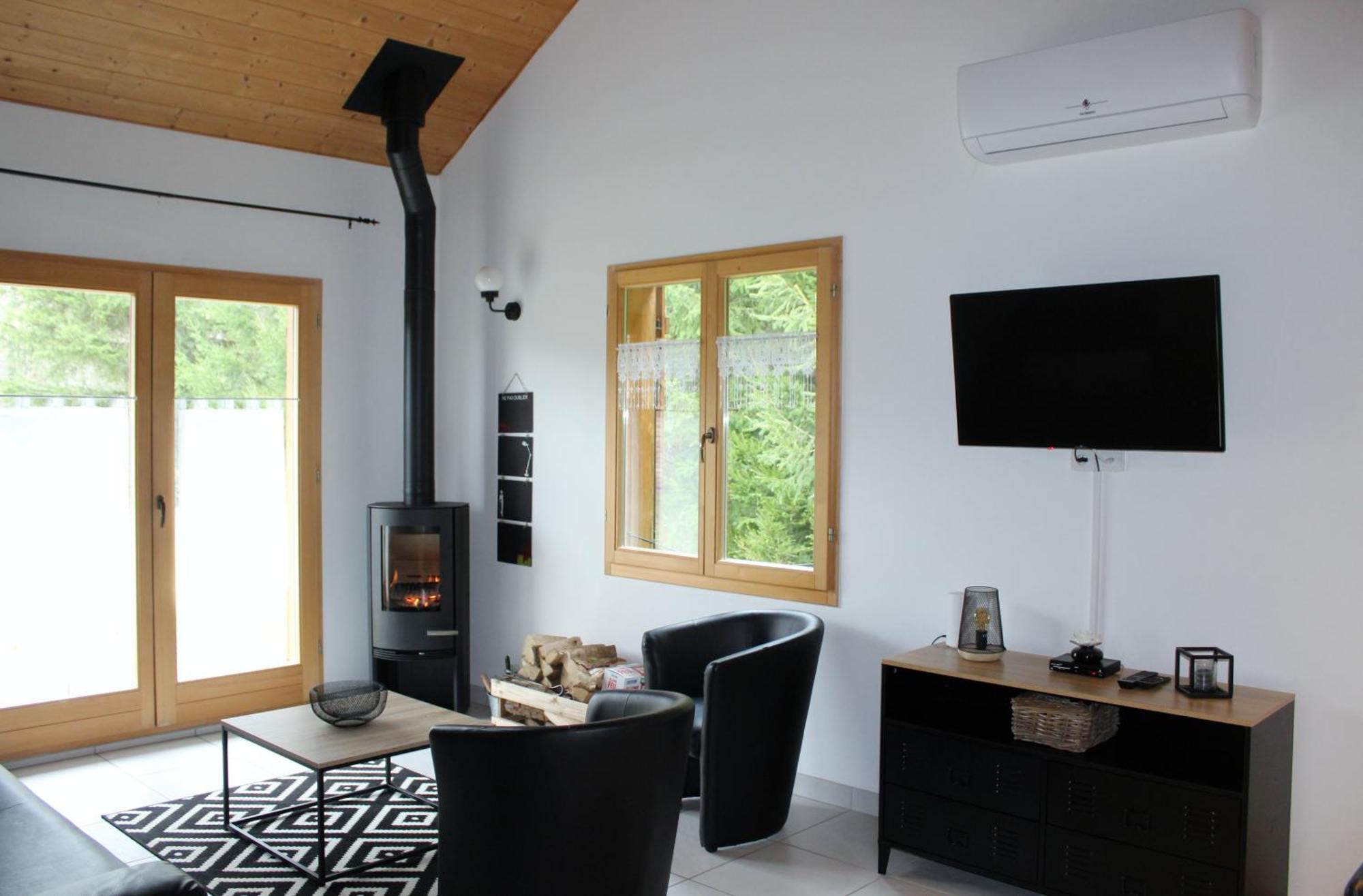 Chalet De Charme Le Contemporain Ney ภายนอก รูปภาพ