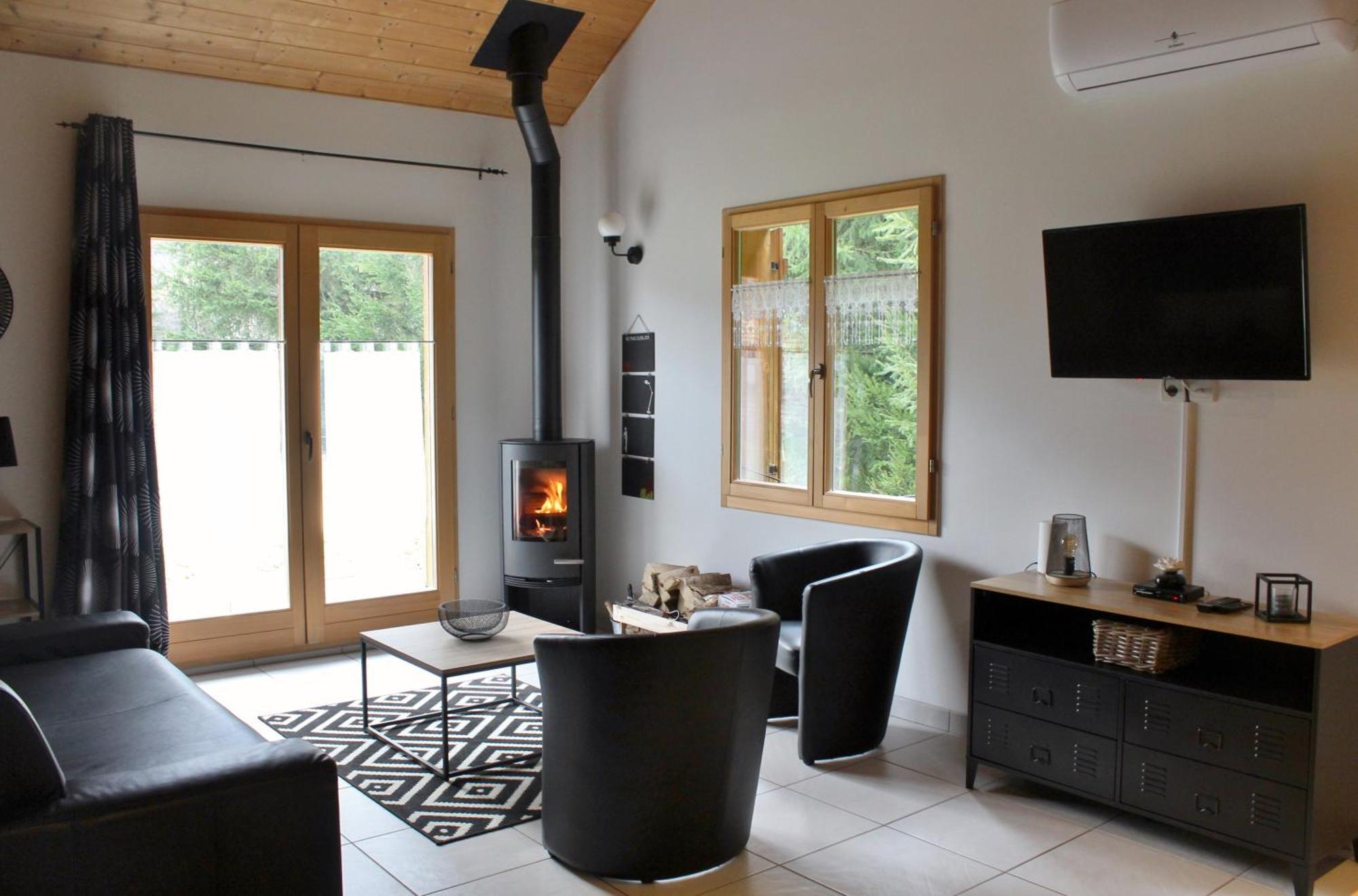 Chalet De Charme Le Contemporain Ney ภายนอก รูปภาพ